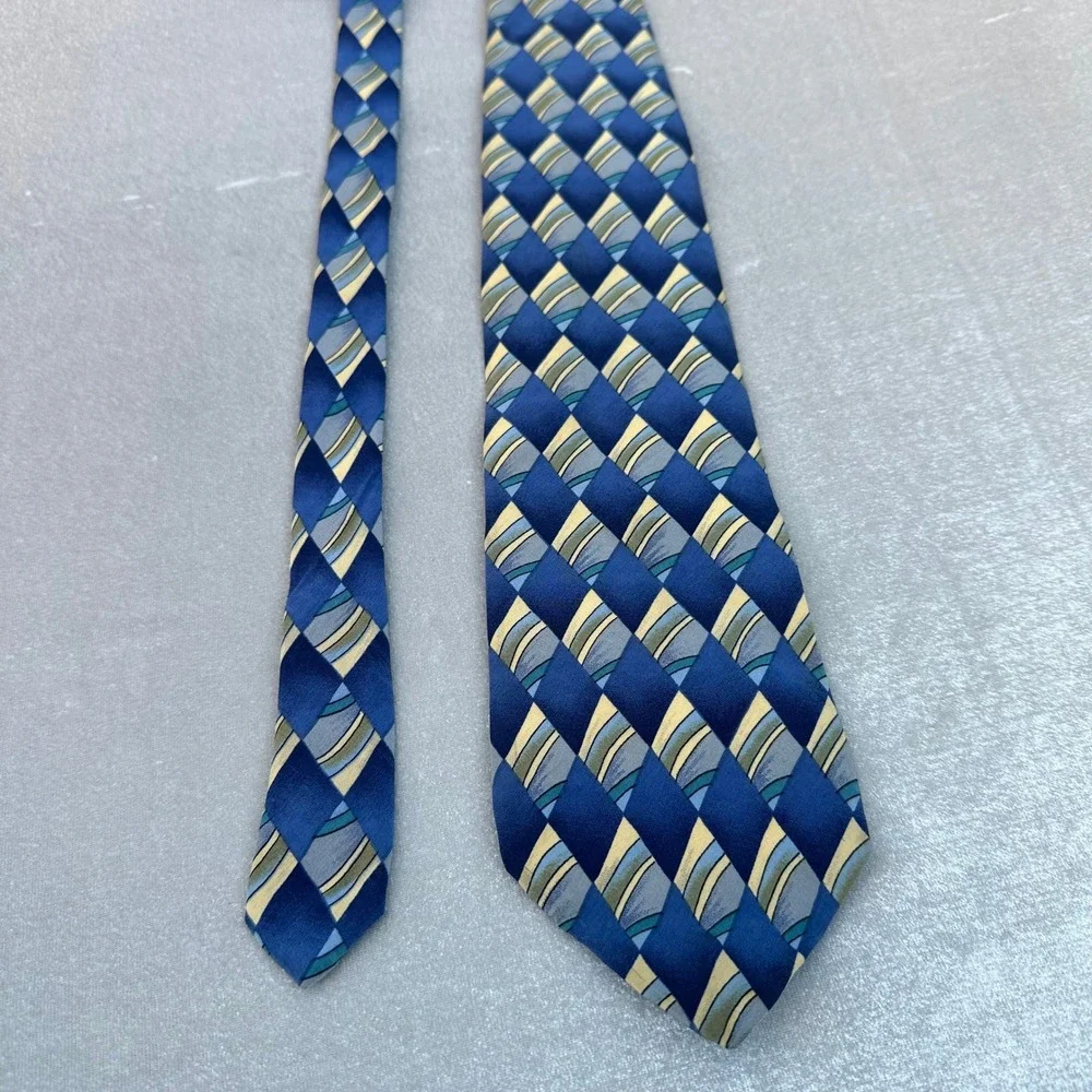 J. Garcia Collection Eight Silk Tie Blue Geometric Extra Long 59